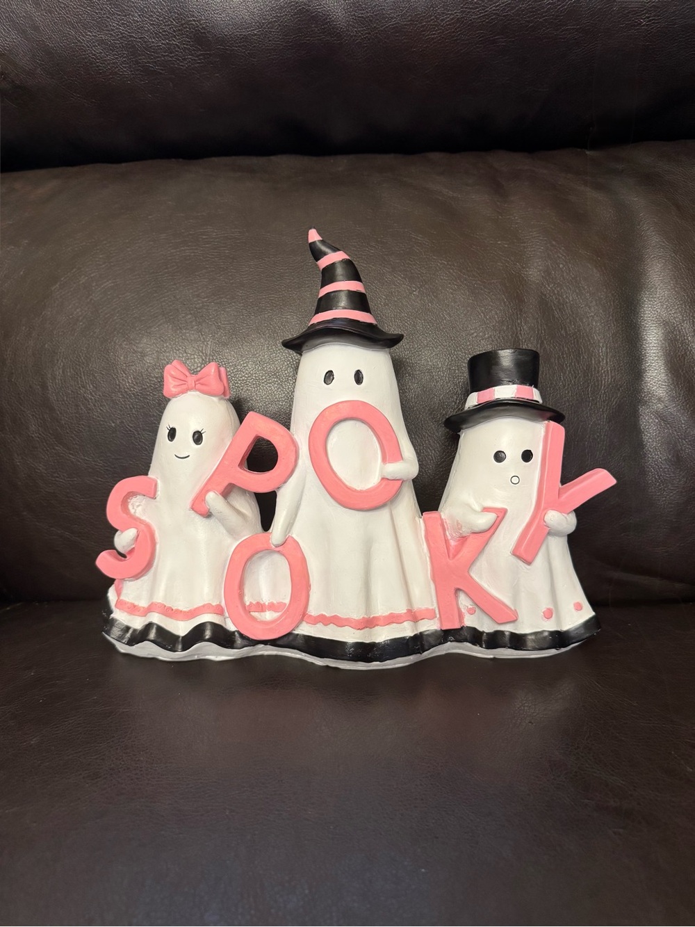 Halloween Pink & White Ghost 'Spooky' Figurine - Decorative Accent
